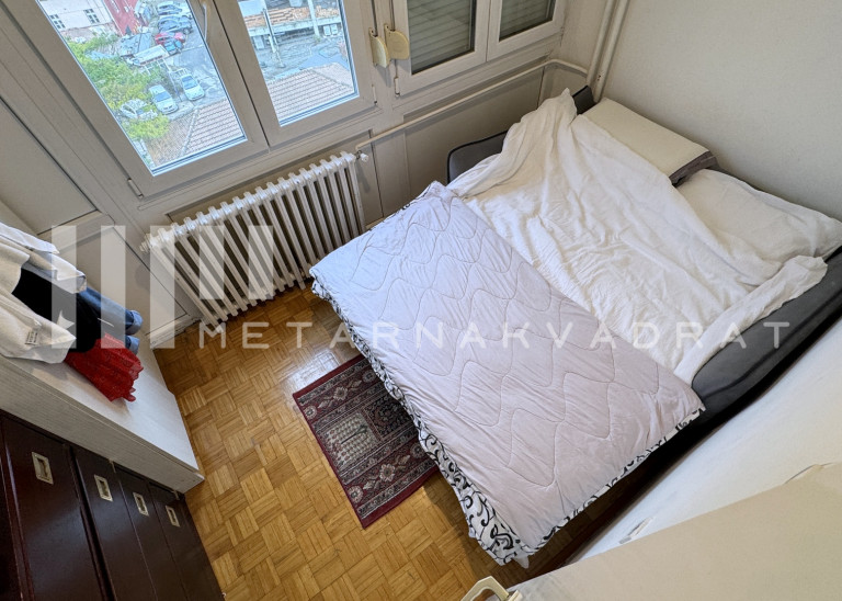 Autokomanda, Triše Kaclerovića, odličan (ID: 1258) ID#1258