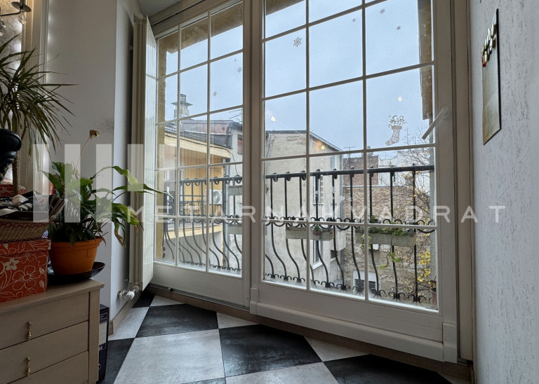 Beograd
                                                                                                    , Slavija
                                                                                                    , Makenzijeva
                                                                slika 10