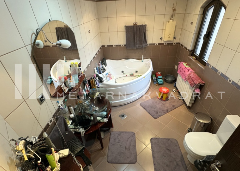 Ostalo
                                                                                                    , Pančevo
                                                                                                    , Sterijina
                                                                slika 14