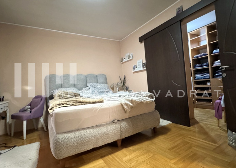 Ostalo
                                                                                                    , Pančevo
                                                                                                    , Sterijina
                                                                slika 17