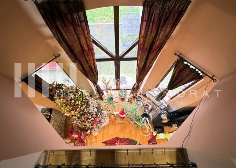 Ostalo
                                                                                                    , Pančevo
                                                                                                    , Sterijina
                                                                slika 19