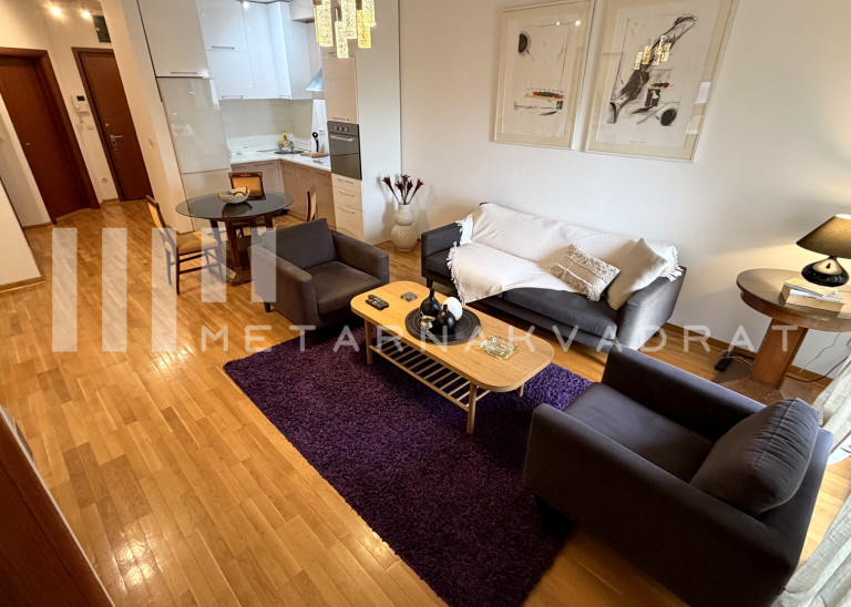 Beograd
                                                                                                    , Crveni krst
                                                                                                    , Vojvode Šupljikca
                                                                slika 4