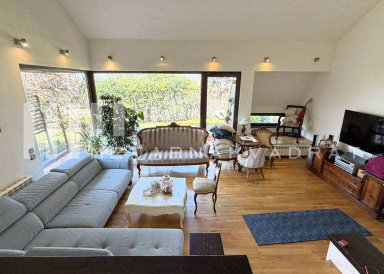 Višnjička banja, Brane Petronijevića, odlična (ID: 1287) ID#1287 700.000 €