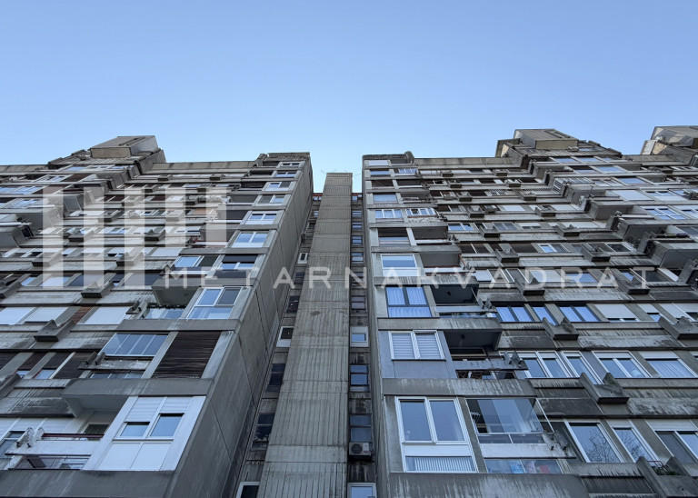 Beograd
                                                                                                    , Sava centar
                                                                                                    , Bulevar Arsenija Čarnojevića
                                                                slika 14