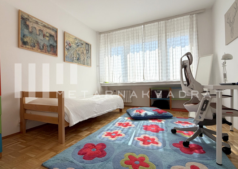 Beograd, Sava centar, Bulevar Arsenija Čarnojevića (ID: 1289) ID#1289