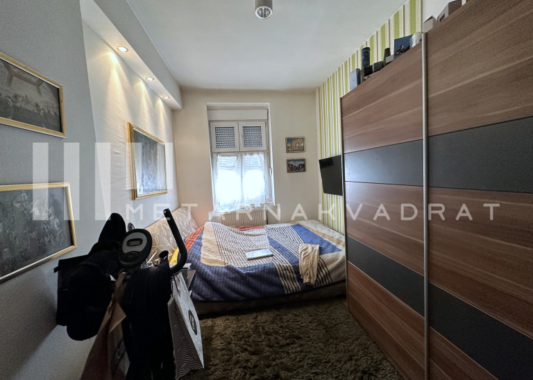 Centar, Sveogorska, salonac, odličan(ID: 851) ID#2478 Centar, Sveogorska, salonac, odličan(ID: 851) ID#2478