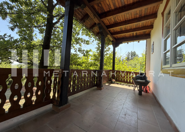Grocka, vikend kuća, plac 8,8 ari  (ID: 1335) ID#1335