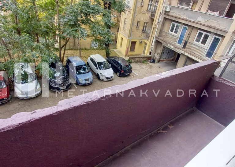 Beograd
                                                                                                    , Profesorska kolonija
                                                                                                    , Ruzveltova
                                                                slika 9