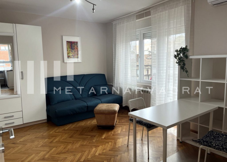 Beograd, Kalenić pijaca, Niška (ID: 1241) ID#1241 400 €