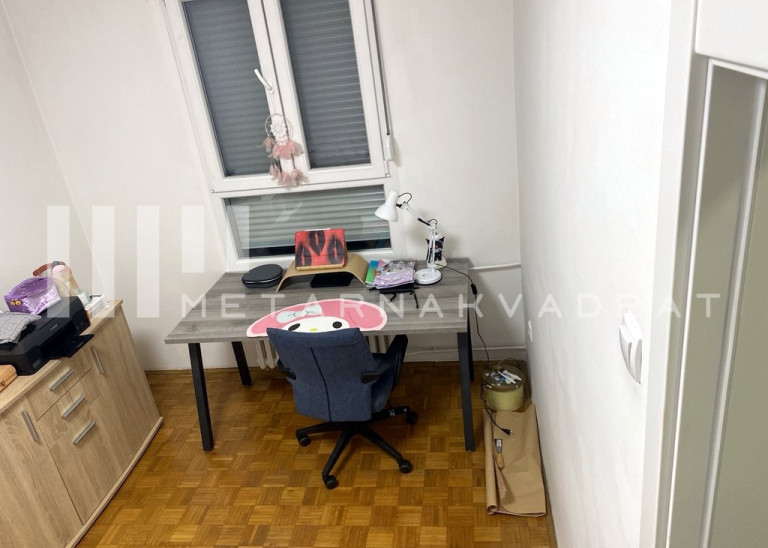 Blok 30, Španskih boraca, odličan (ID: 1288) ID#1288