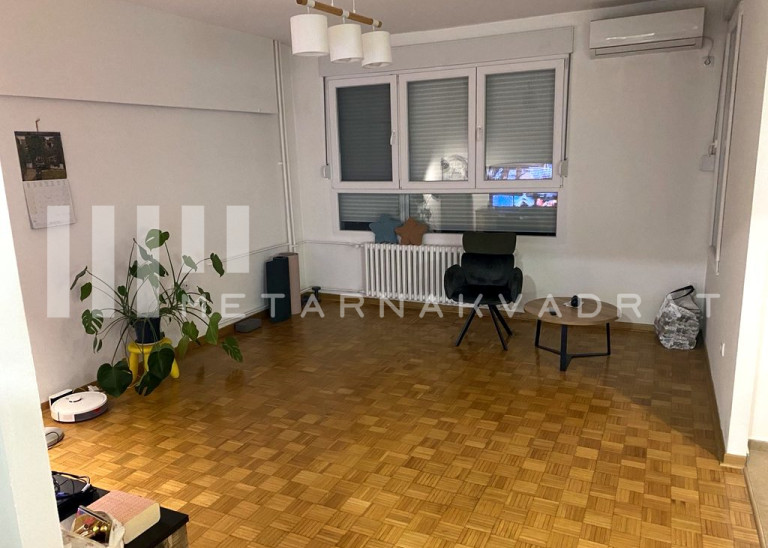 Blok 30, Španskih boraca, odličan (ID: 1288) ID#1288