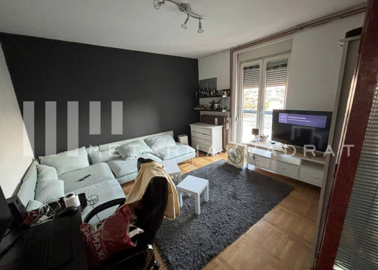 Šumice, Braće Kovač, troiposoban (ID: 1319) ID#1319